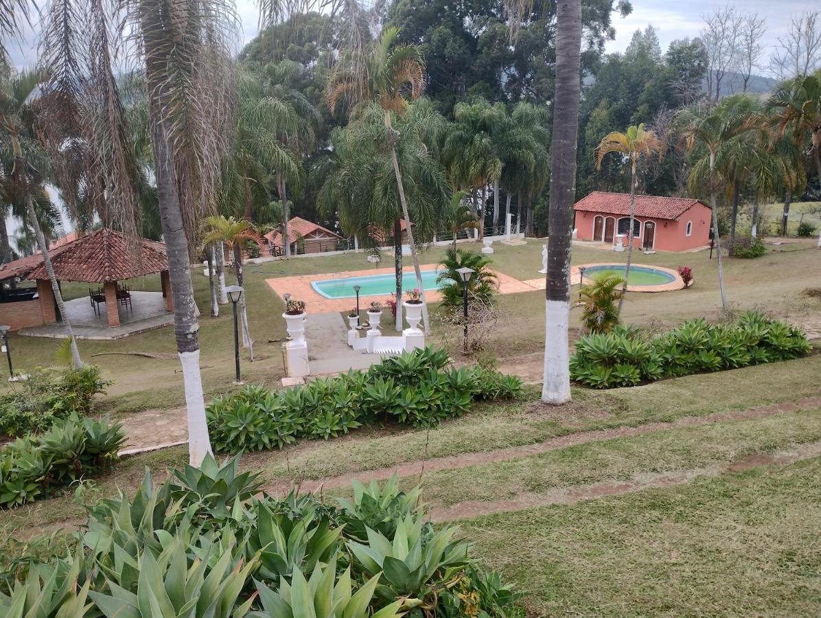 Pousada Solar Das Palmeiras Joanopolis Exterior photo